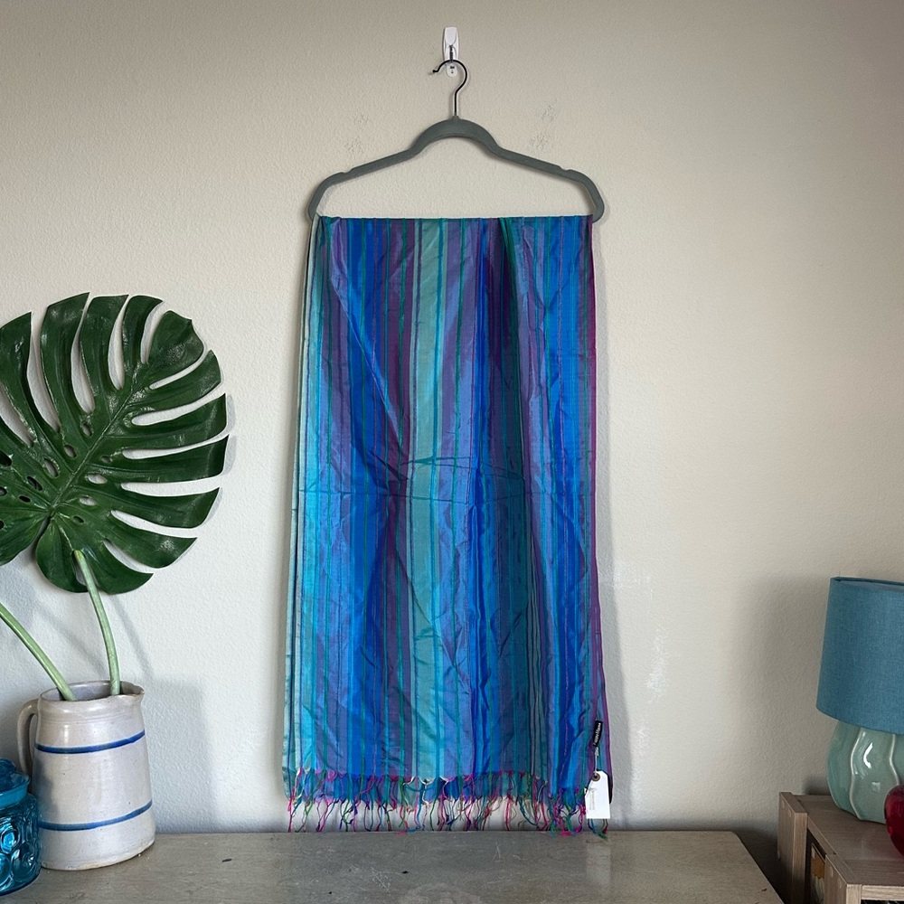 NWT Pappu Mama Blue Silk Scarf - Picture 2 of 12